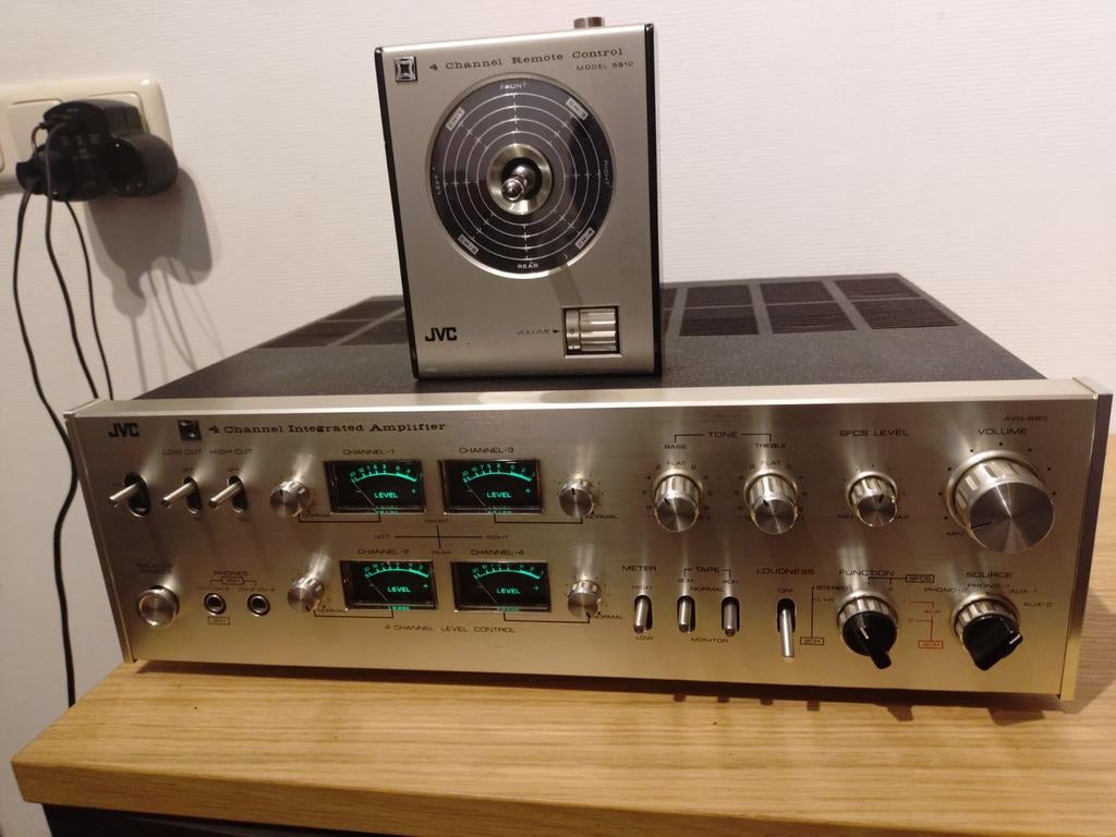 JVC 4VN-880Integrated 2/4 kanaals versterker Quadro controll, Ophalen of Verzenden, Overige merken