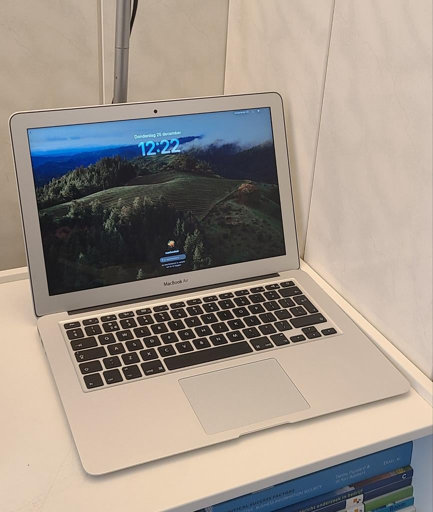 ✨MACBOOK AIR 2015 (13 inch) + Nieuwe batterij en Nieuwe SSD✨, Computers en Software, Apple Macbooks, Zo goed als nieuw, MacBook Air