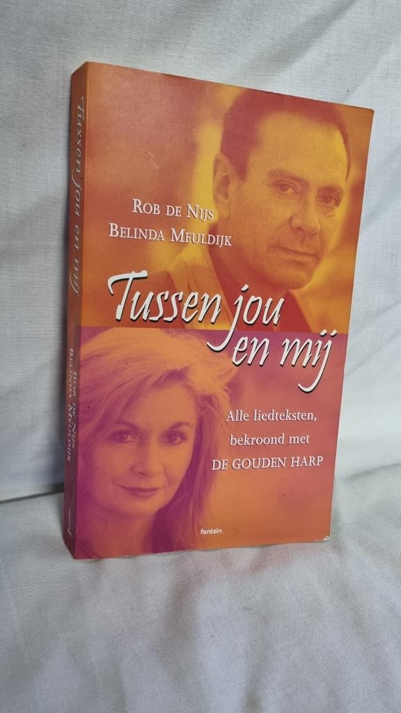 Rob de Nijs boek Tussen jou en mij. Gesigneerd., Ophalen of Verzenden, Boek, Tijdschrift of Artikel, Gesigneerd