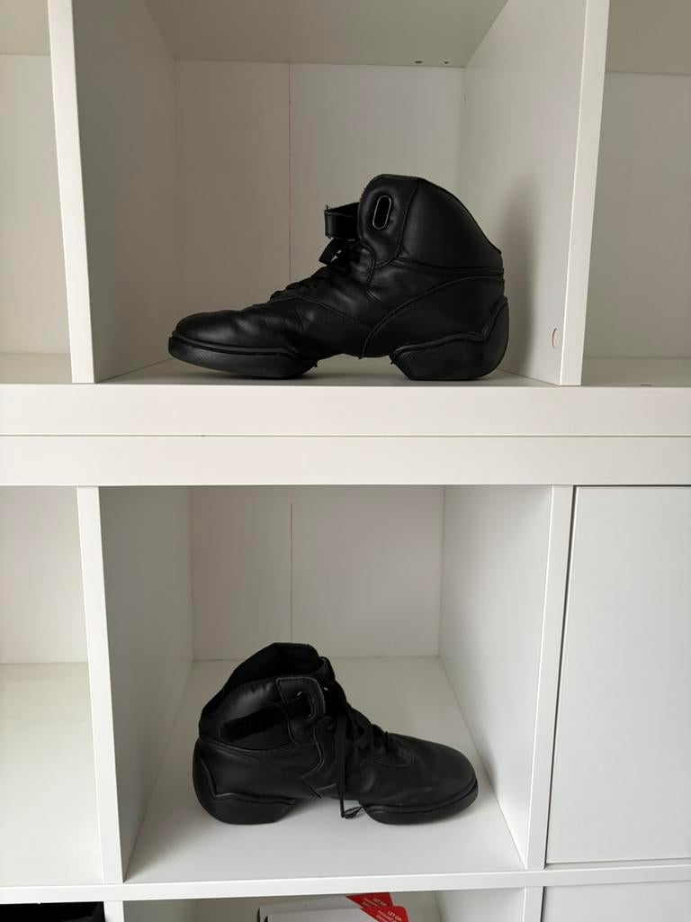 Dans schoenen, Ophalen of Verzenden, Zo goed als nieuw