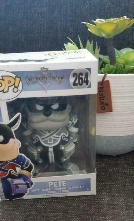 Funko Pop: Kingdom Hearts, Pete black & white Wal-Mart excl., Verzamelen, Poppetjes en Figuurtjes, Ophalen of Verzenden