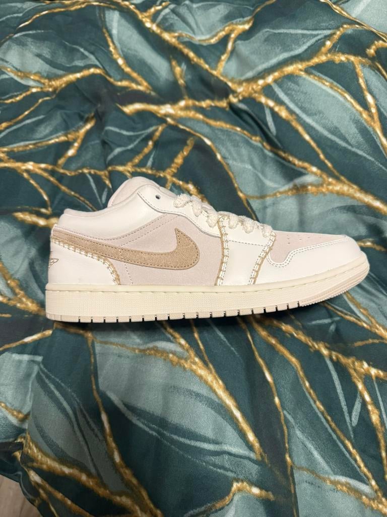 Air jordan 1 Low SE, Overige kleuren, Nieuw, Ophalen of Verzenden, Sneakers of Gympen