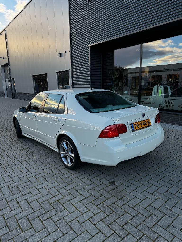 Saab 9-5 | 2.0 Sportsedan | Automaat, Auto's, Saab, Automaat, Achterwielaandrijving, 1800 kg, Zwart