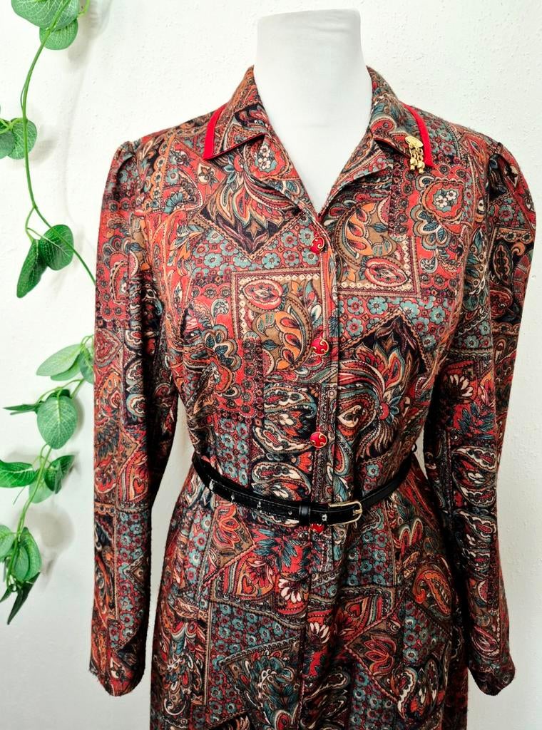 Vintage 80s doorknoop winterjurk met broche M, Kleding | Dames, Vintage, Ophalen of Verzenden, Zo goed als nieuw, Maat 38/40 (M)
