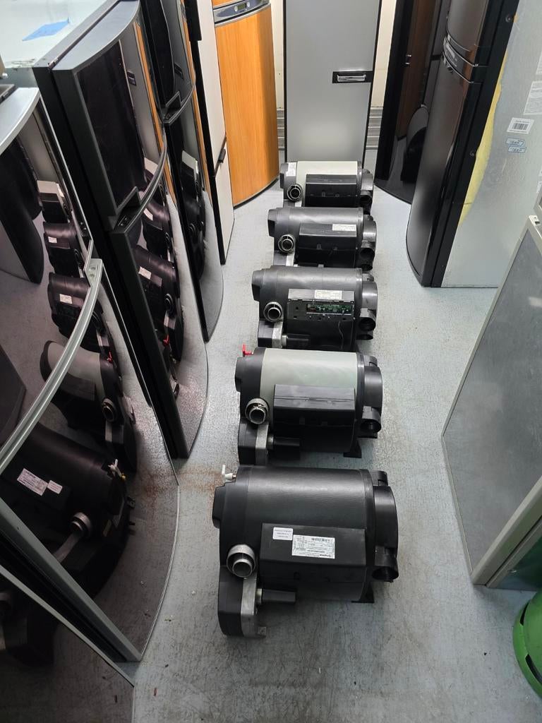 Truma combi boilers, Ophalen of Verzenden, Zo goed als nieuw