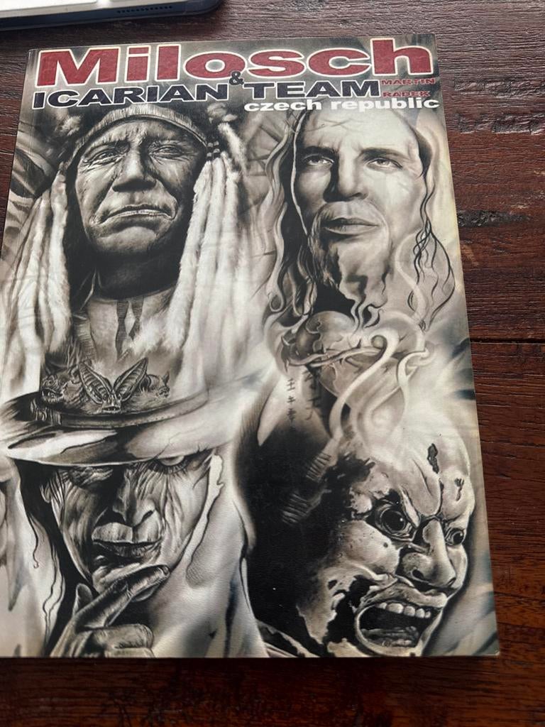Milosch Icarian Team Magazine, Ophalen of Verzenden, Gelezen, Overige typen