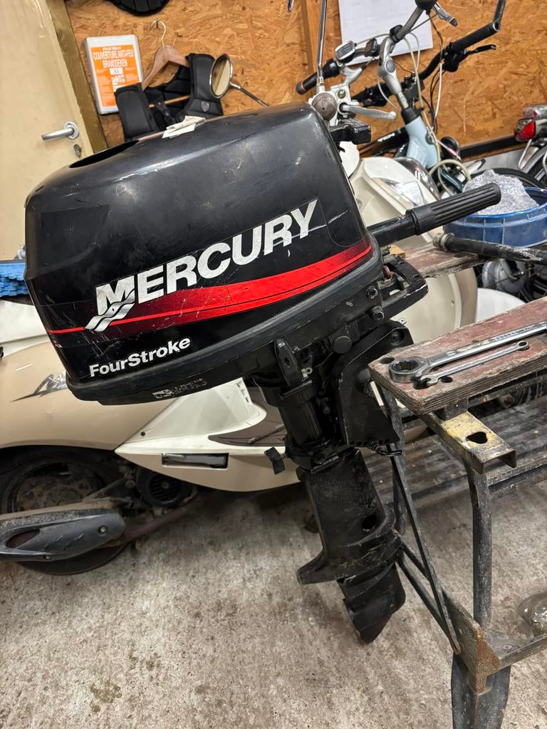 Mercury 4PK 4-takt buitenboordmotor, Watersport en Boten, Ophalen of Verzenden, Zo goed als nieuw, Motor en Techniek, Zeilboot of Motorboot