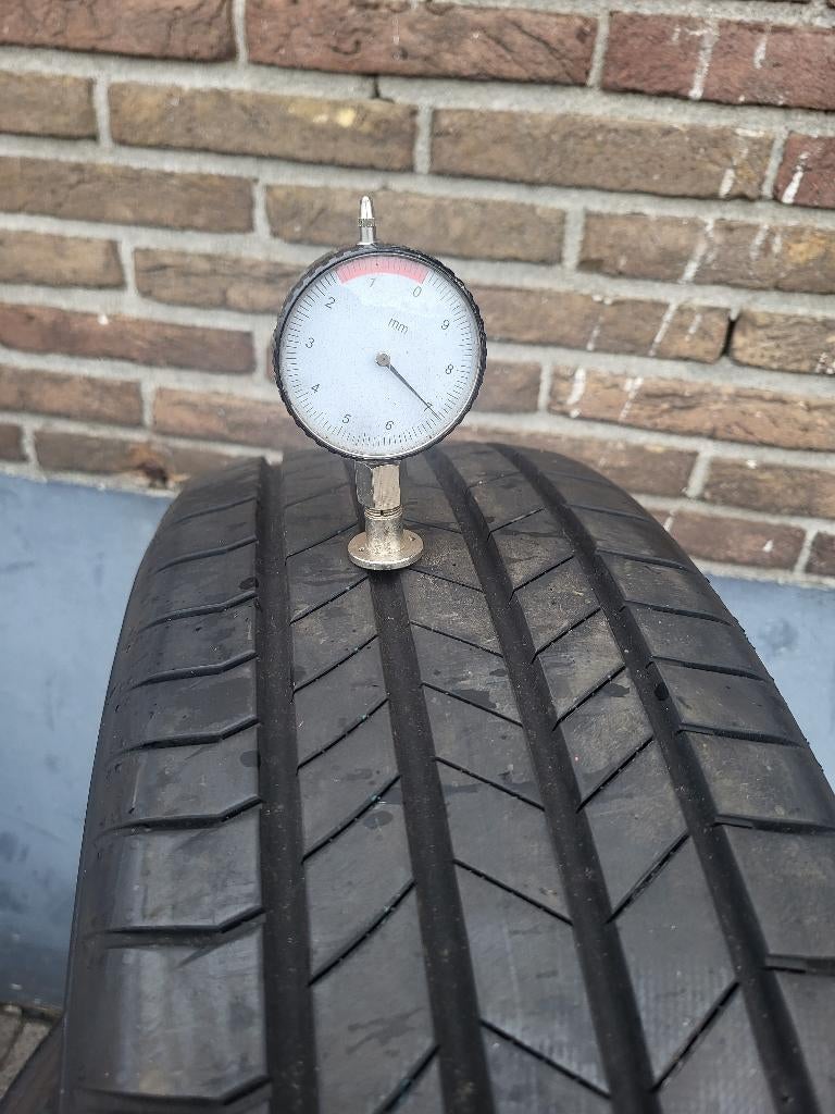 4 x 215/60/17 Kuhmo Ecsta ZGAN 7mm profiel 200,- ALL IN !, Auto-onderdelen, Banden en Velgen, Kuhmo Europe, 17 inch, Ophalen of Verzenden