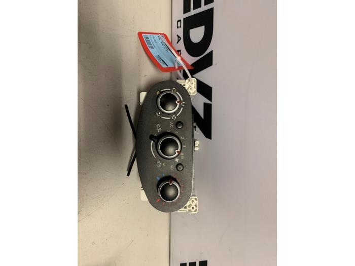 Airco bedieningspaneel van een Renault Twingo, Gebruikt, -, Renault, -