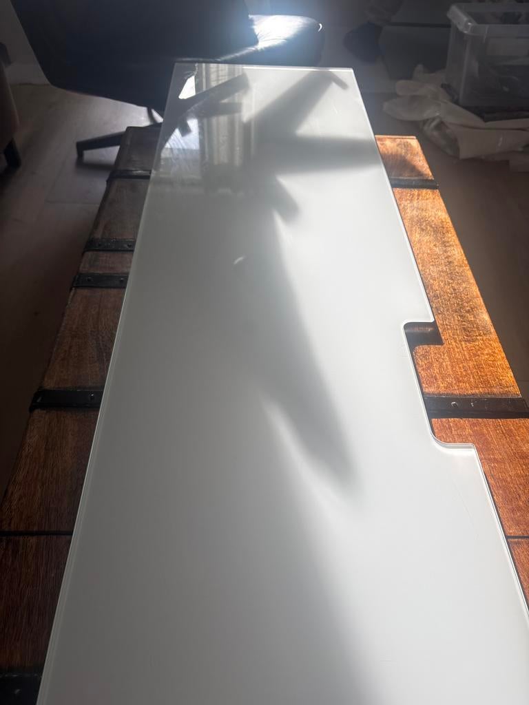 2x Glazen bovenplaat IKEA Besta TV-meubel - 180 cm x 40 cm, Doe-het-zelf en Verbouw, Glas en Ramen, Ophalen, Gebruikt, Minder dan 80 cm