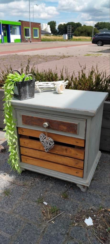 Bijzettafel/haltafel/nachtkastje 50h,50b,35d, Minder dan 55 cm, Ophalen of Verzenden, Rechthoekig, Hout