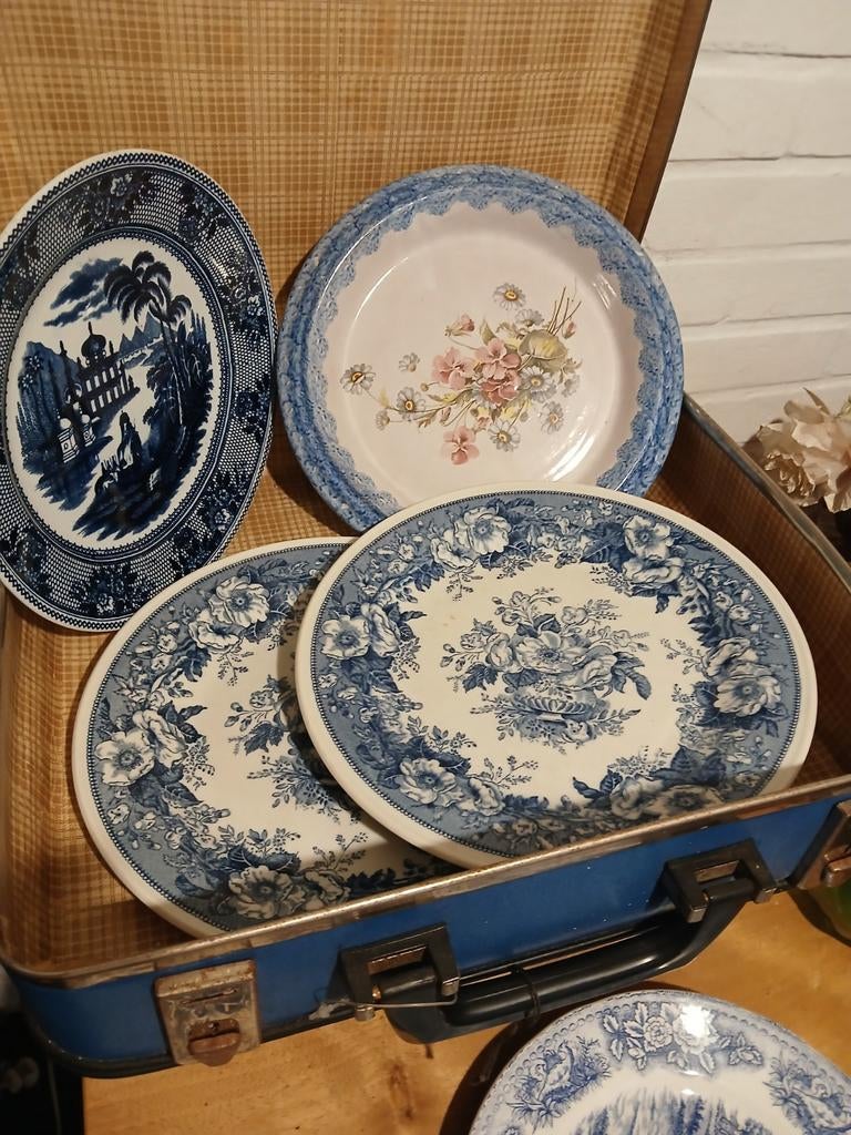 Vintage  borden, Ophalen of Verzenden