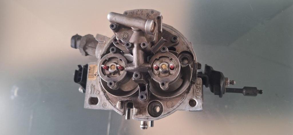 TBI eenheid Voor Chevy 350, Auto-onderdelen, Ophalen, Gebruikt, Chevrolet