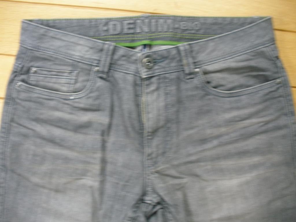 Charles Vögele spijkerbroek model MIKE grijs maat 34 x 32, Charles Vogele, Ophalen of Verzenden, Zo goed als nieuw, W33 - W34 (confectie 48/50)