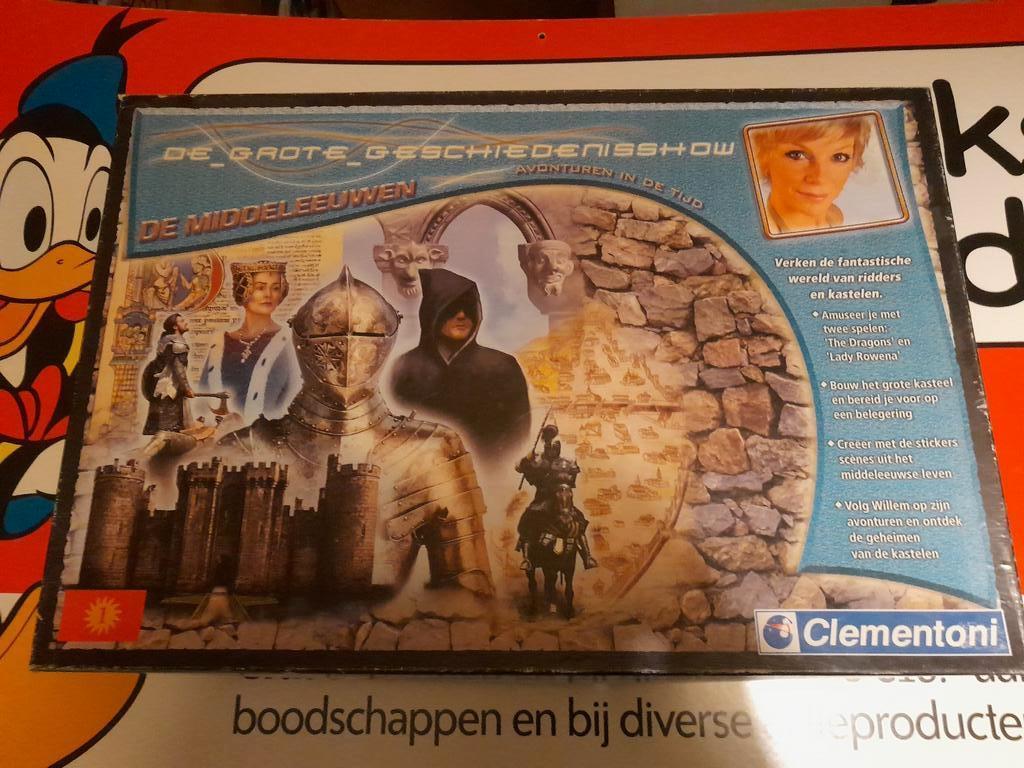 De middeleeuwen spel, Hobby en Vrije tijd, Gezelschapsspellen | Bordspellen, Ophalen of Verzenden, Gebruikt
