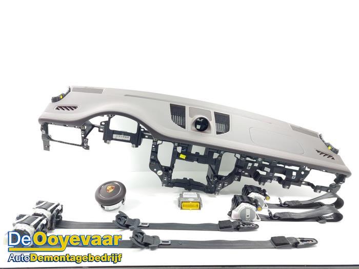 Airbag set + dashboard van een Porsche Macan (Macan 14-), Auto-onderdelen, Overige Auto-onderdelen, Porsche, Gebruikt, 3 maanden garantie