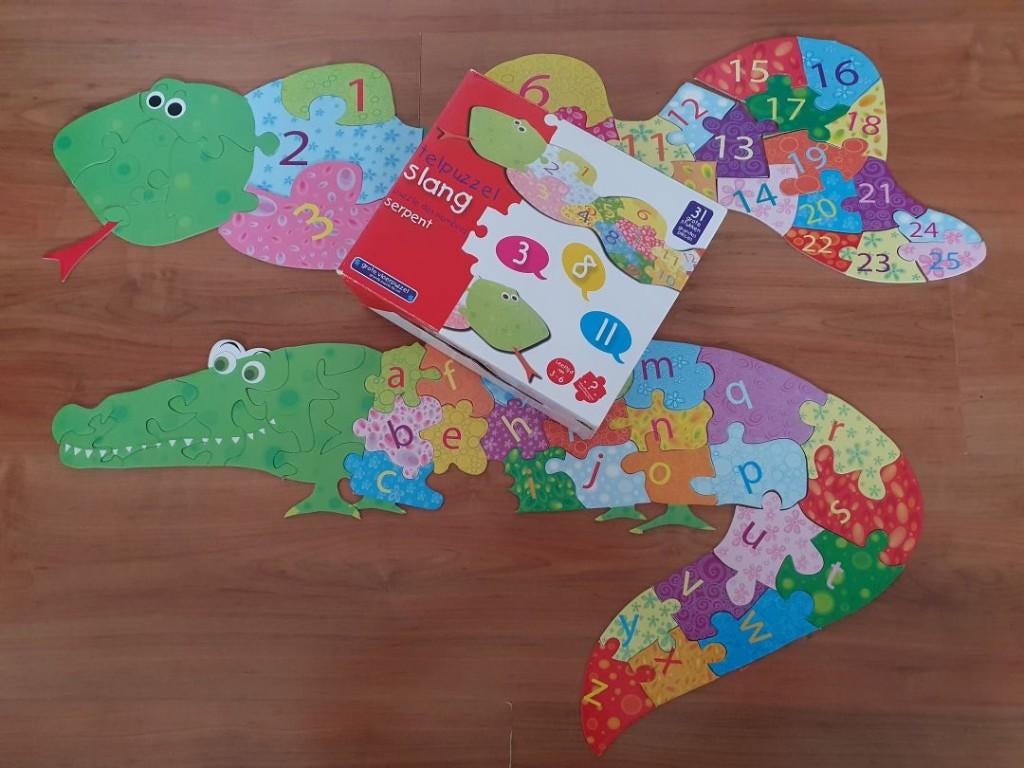 2 puzzels over letters en cijfers, Ophalen of Verzenden, 10 tot 50 stukjes, Zo goed als nieuw, 4 tot 6 jaar