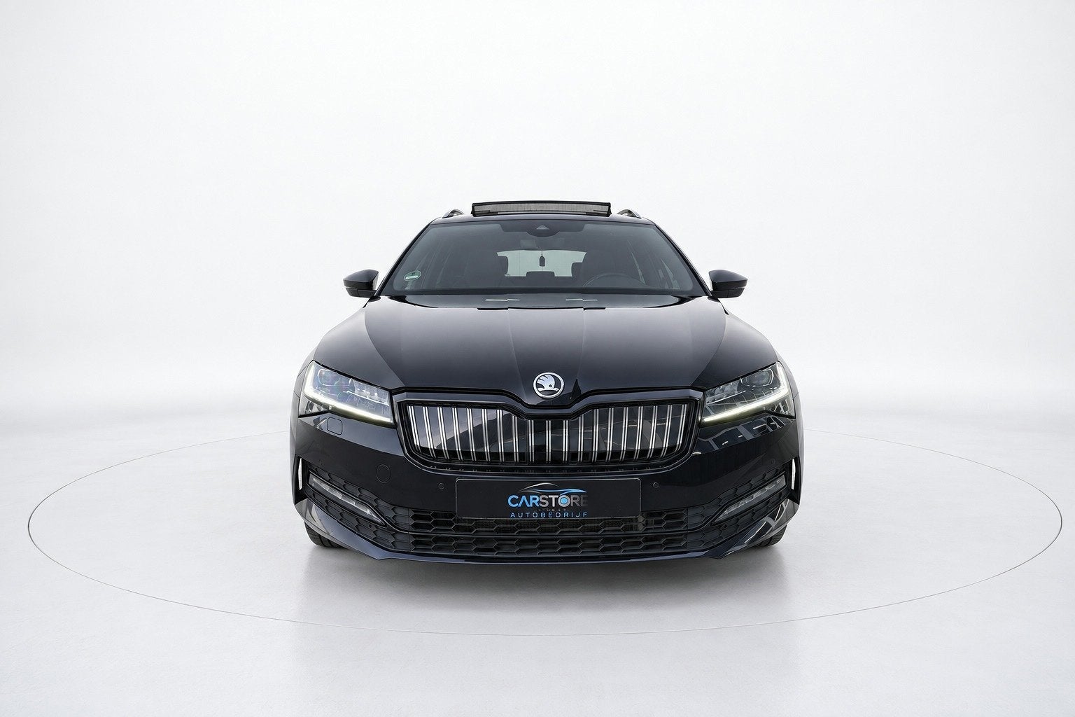 Skoda Superb Combi 1.4 TSI iV Sportline Business PANO VIRTUA, Auto's, Dealer onderhouden, Gebruikt, Euro 6, 4 cilinders