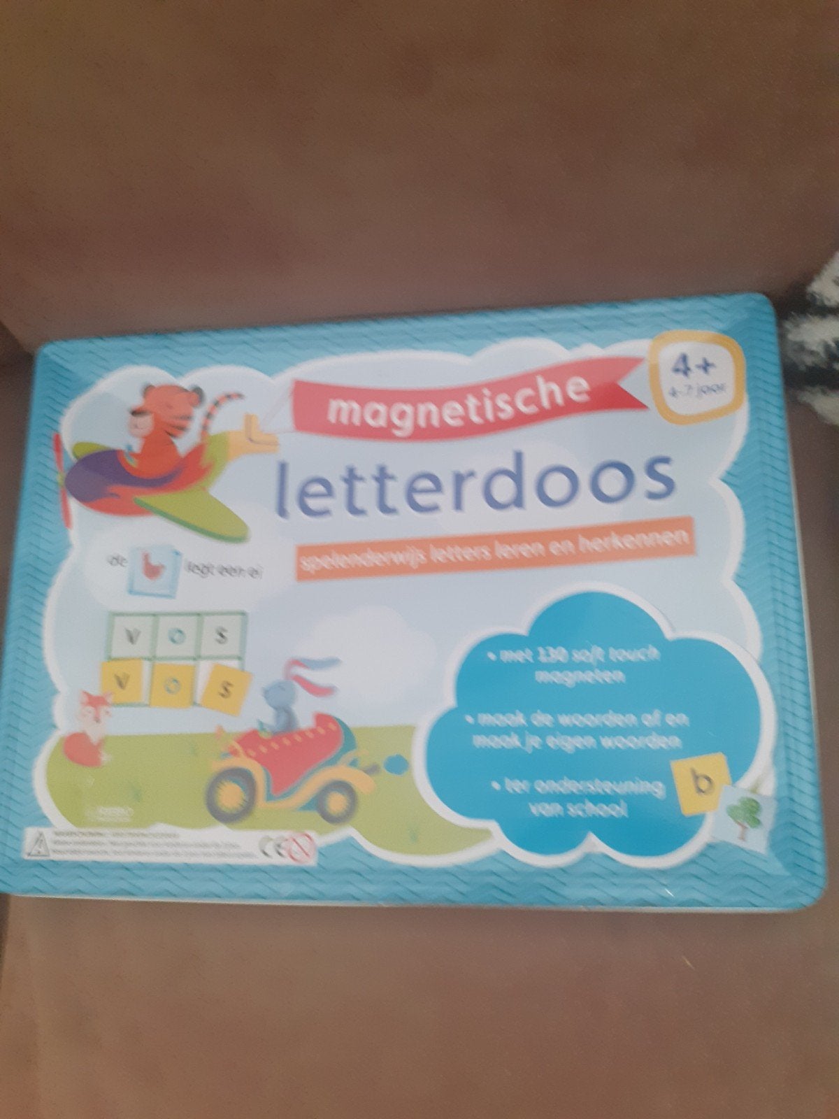 Magnetische Letterdoos - Spelenderwijs Letters Leren, Ophalen of Verzenden, Zo goed als nieuw, Taal en Lezen