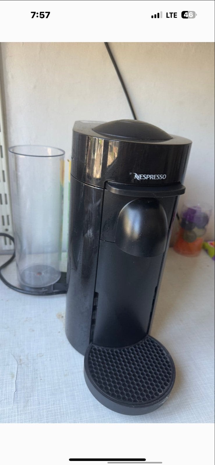 Nespresso Vertuo Pop Koffiemachine Zwart, Ophalen, 10 kopjes of meer, Koffiemachine, Zo goed als nieuw