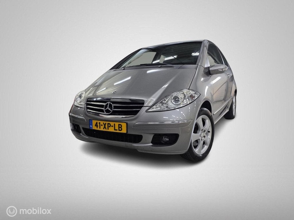 Mercedes A-klasse 150 Classic/Airco/Carplay/Trekhaak/Nap!, Auto's, Mercedes-Benz, Voorwielaandrijving, 15 km/l, Zwart, 1095 kg