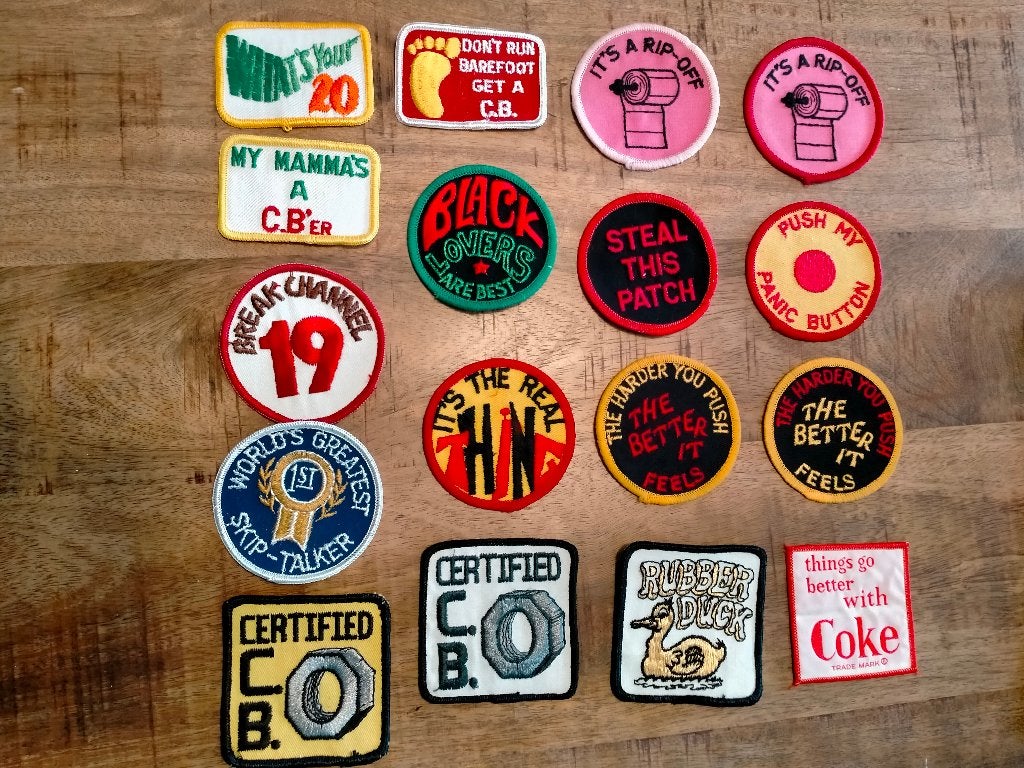 Jaren 80 Hippie vintage logo patches 80s punk 2 C.B. CB, Ophalen of Verzenden, Nieuw