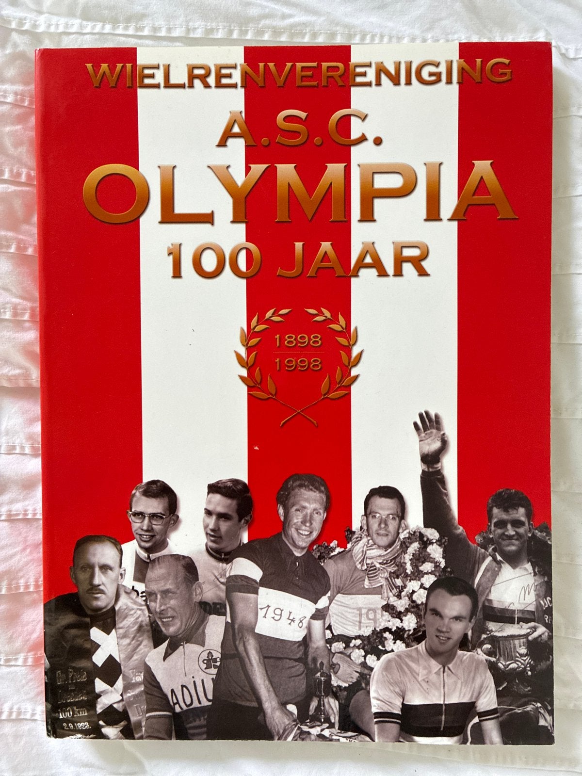 Wielervereniging A.S.C. Olympia 100 Jaar Boek, Ophalen of Verzenden, Zo goed als nieuw, Lopen en Fietsen