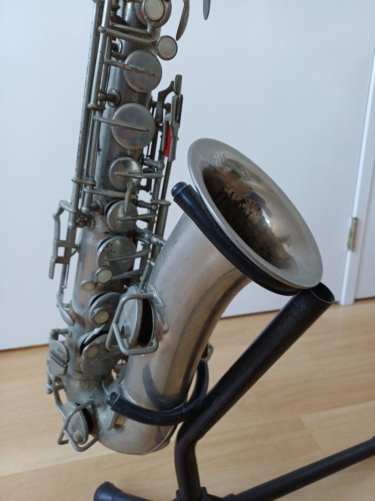 saxofoon, Muziek en Instrumenten, Blaasinstrumenten | Saxofoons, Ophalen of Verzenden, Gebruikt, Alt, Met koffer