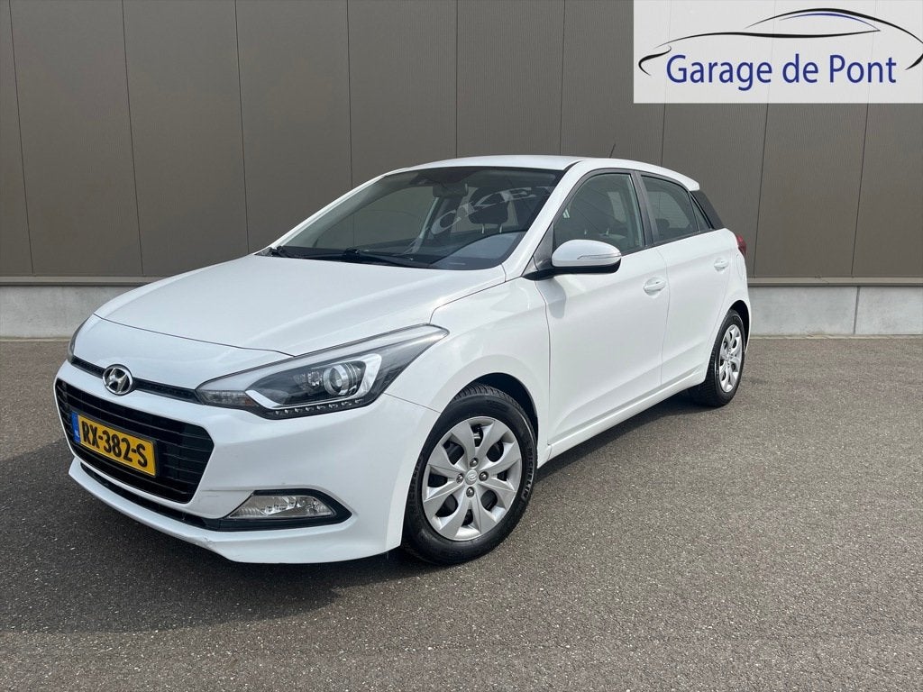 Hyundai I20 1.0 T-GDI Comfort, camera, pdc, DAB radio, Voorwielaandrijving, 450 kg, Euro 6, 100 pk