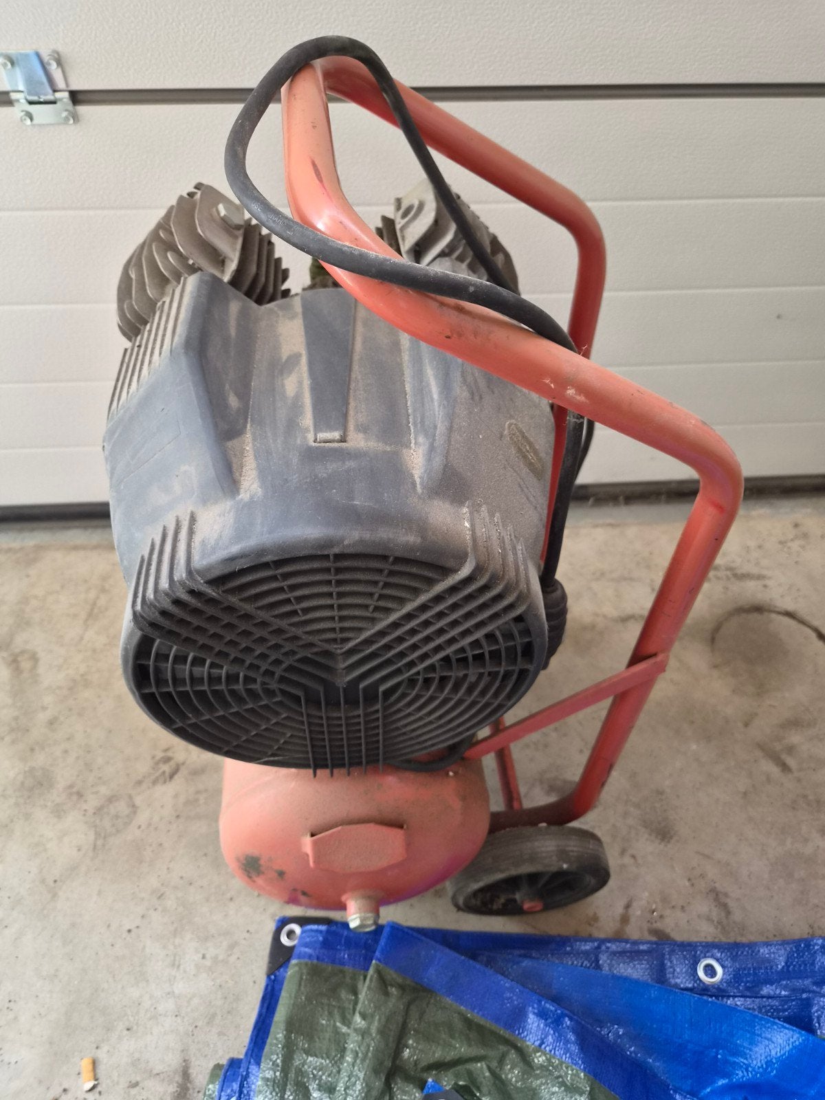 Compressor - Werkt naar behoren, Ophalen