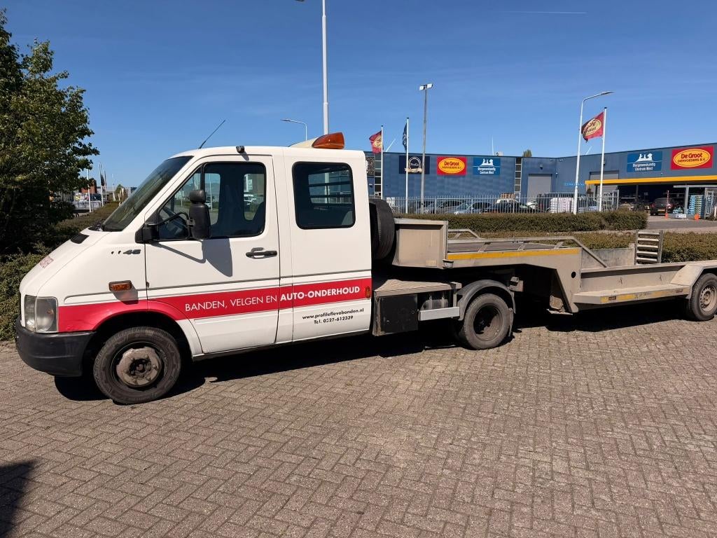 Volkswagen Lt-serie LT 46 A 2004, Auto's, Bestelauto's, 4 cilinders, Volkswagen, Wit, Origineel Nederlands