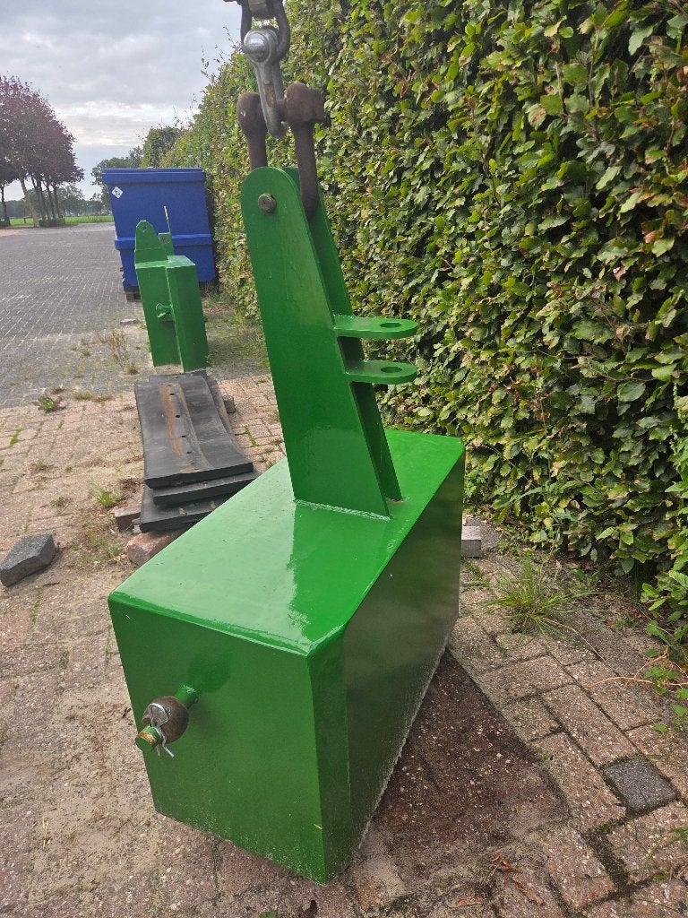 Frontgewicht, Ophalen, Motor en Techniek