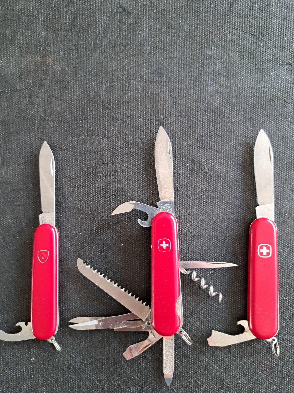 WENGER delemond Zakmessen, en VICTORINOX..., Hobby en Vrije tijd, Ophalen of Verzenden