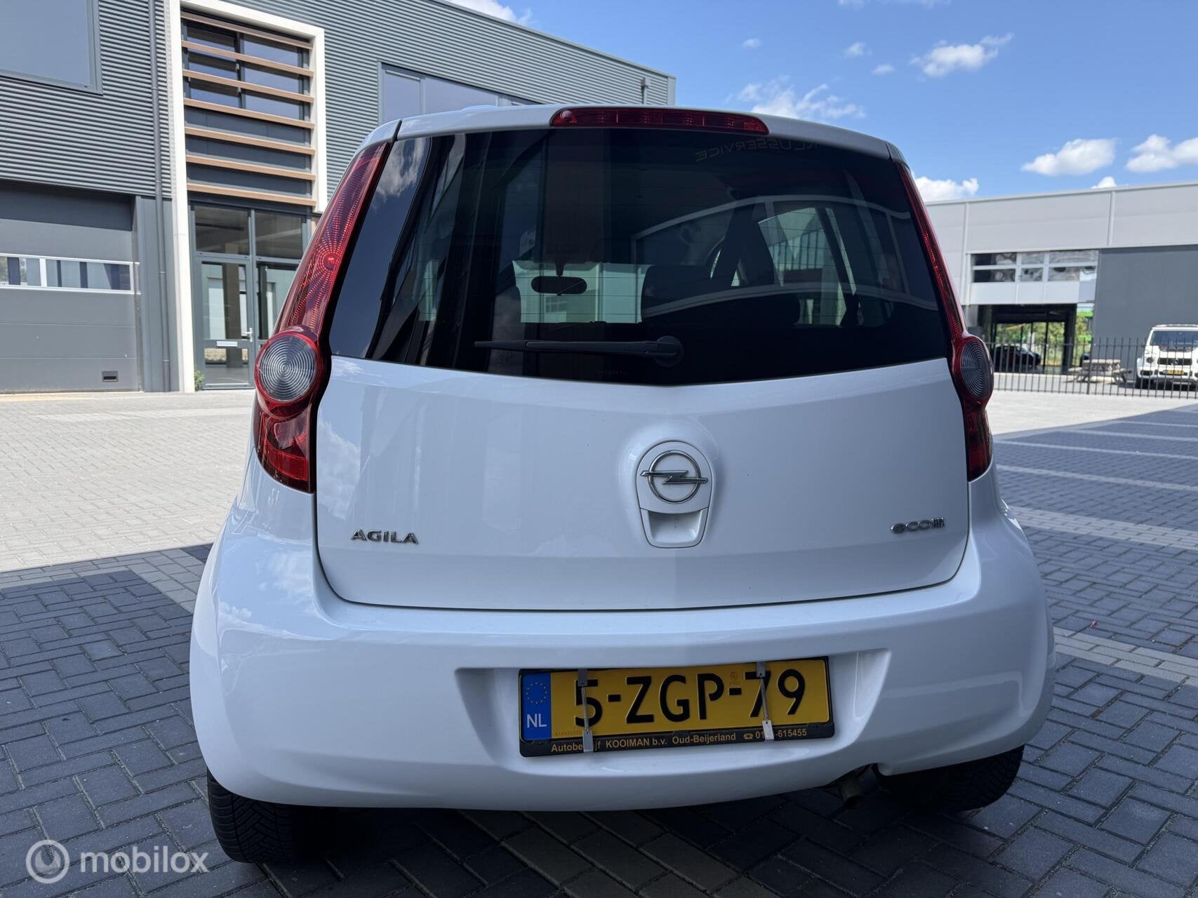 Opel Agila 1.0 Blitz airco Nap APK NEW, Voorwielaandrijving, Euro 5, Gebruikt, 31 €/maand