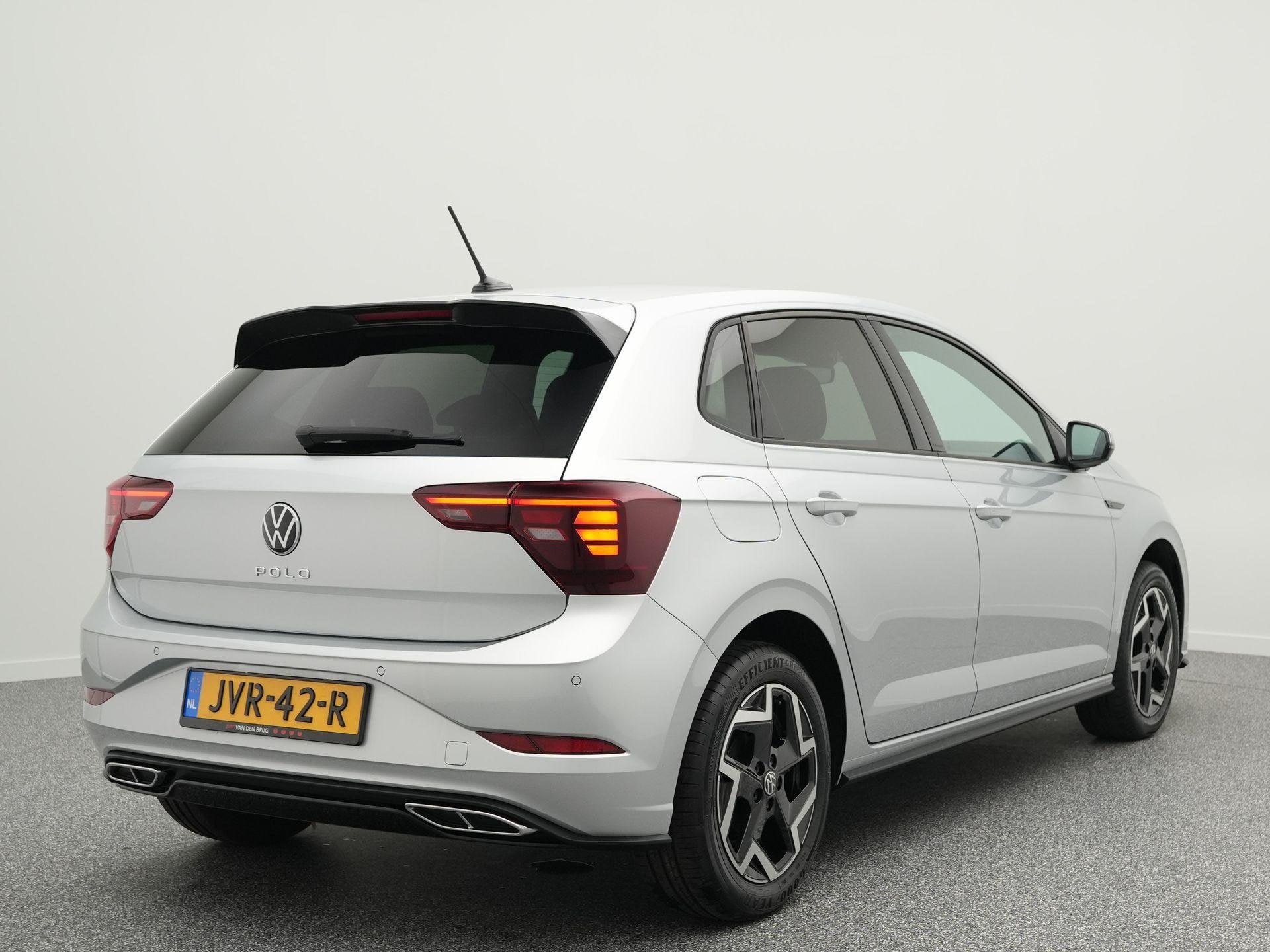 Volkswagen Polo R-Line 1.0 TSI 95 PK | LED | Achteruitrijcam, Auto's, Voorwielaandrijving, Stof, Gebruikt, Euro 6