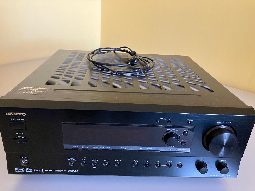 Goede versterker Onkyo in nieuwstaat, Audio, Tv en Foto, Versterkers en Receivers, Ophalen, Zo goed als nieuw, 120 watt of meer