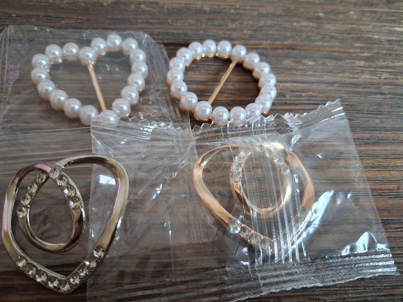 4 LEUKE SHAWL OF SHIRT CLIPS, Ophalen of Verzenden, Nieuw