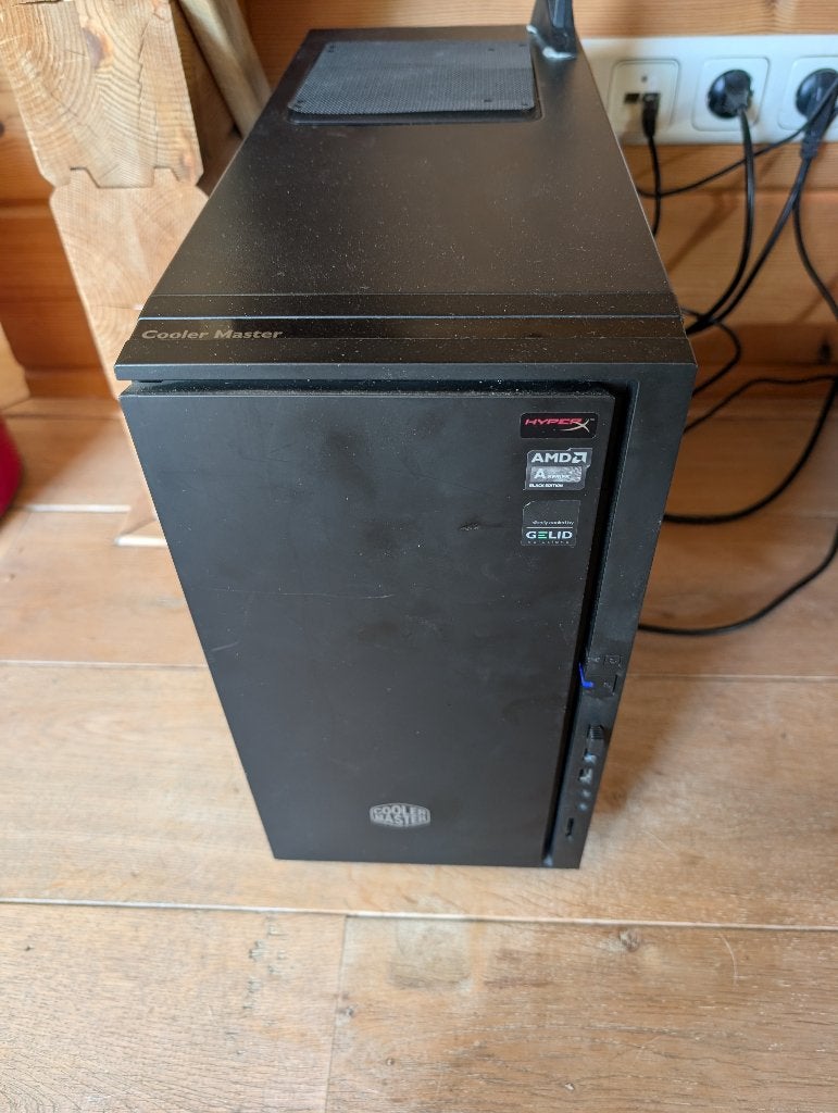 Gaming PC met Asus, AMD Ryzen 7, RX 5700 XT en 16GB RAM, Ophalen, Gebruikt, Custom Build, AMD Ryzen 7 3700X