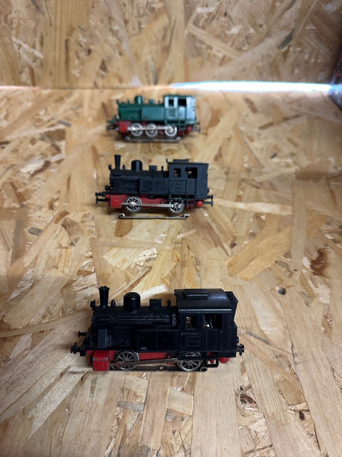Märklin HO Rails, 3 Locomotieven & 5 Wagons - Gebruikt, Gelijkstroom of Wisselstroom, Ophalen of Verzenden, Analoog, Märklin
