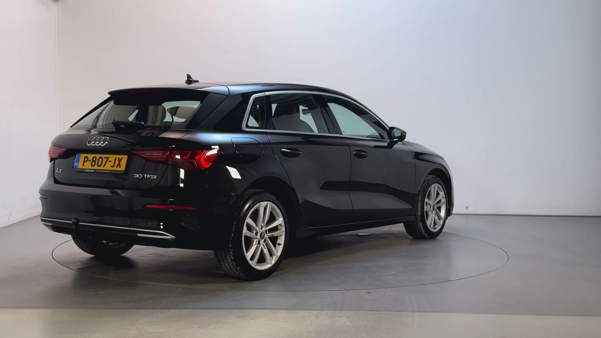 Audi A3 Sportback 30 TFSI Advanced Edition Leder Adaptive Cr, Auto's, Audi, Gebruikt, Met garantie (alle), Hybride Elektrisch/Benzine