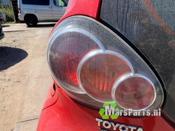 Achterlicht links van een Toyota Aygo, Gebruikt, -, -, Ophalen of Verzenden