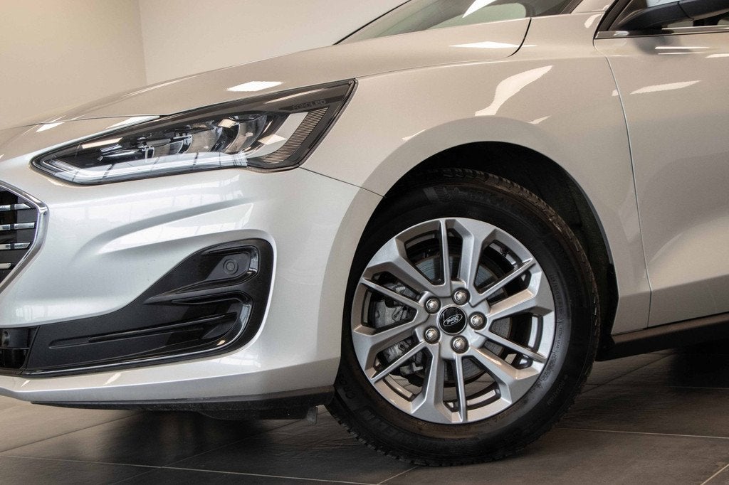 Ford Focus Wagon 1.0 EcoBoost Hybrid Titanium|Navi|Cruise|Le, Auto's, Ford, Origineel Nederlands, Handgeschakeld, 19 km/l, Hybride Elektrisch/Benzine