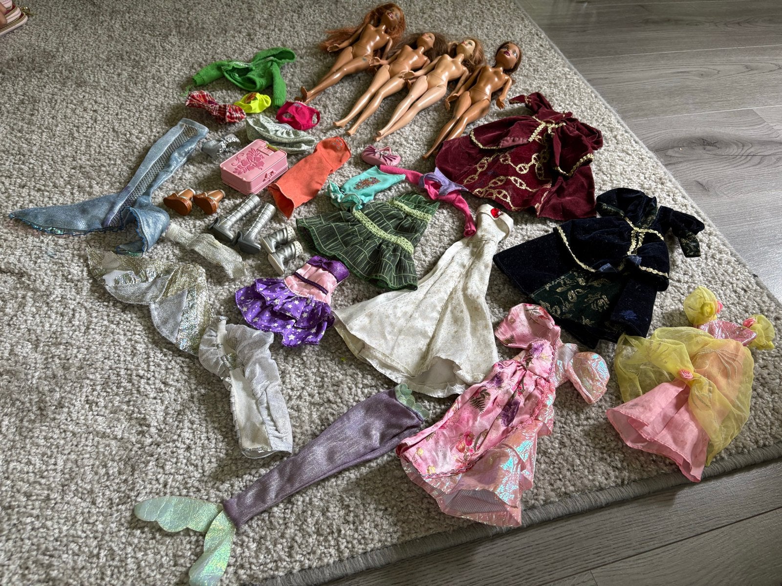 Barbie poppen en kleding uit 1999 - Grote set, Verzenden, Gebruikt, Barbie
