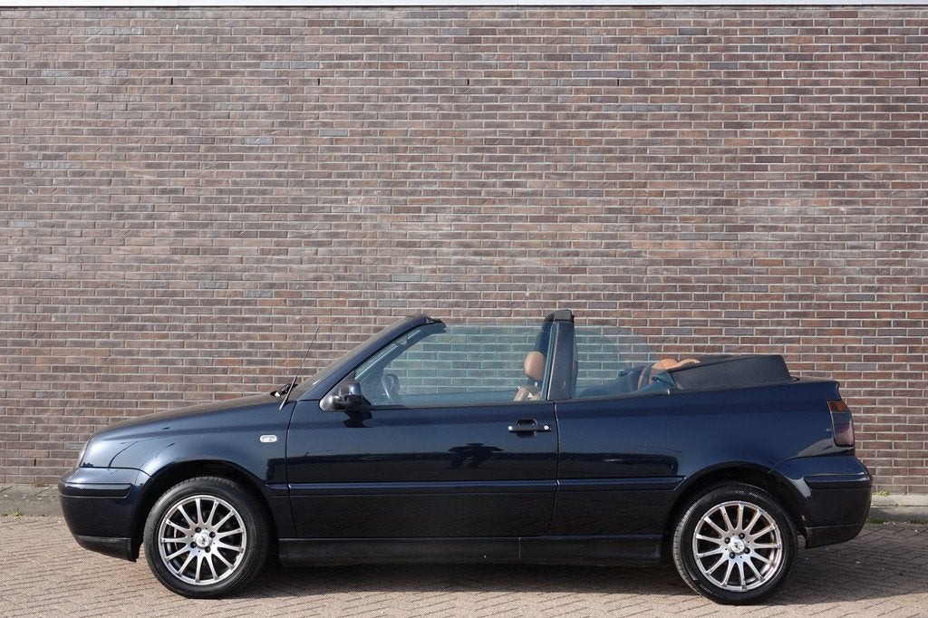 Volkswagen Golf Cabriolet 1.8 Highline, blauwe stoffen elekt, Auto's, Oldtimers, Cabriolet, Bedrijf, Handgeschakeld, 1781 cc