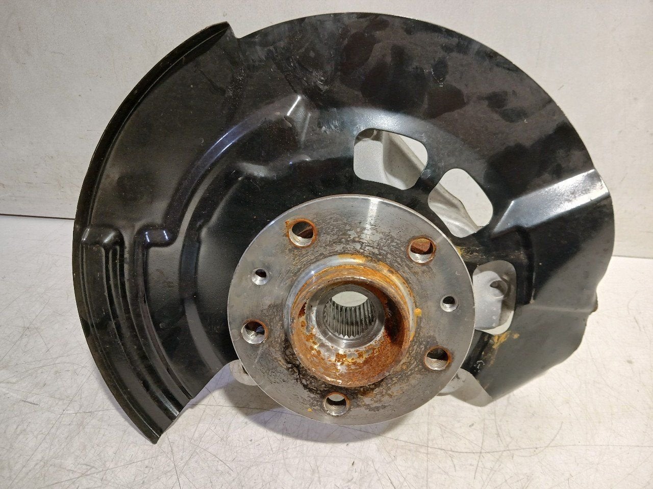 Wielnaaf links voor Renault Espace, Onderdelen@venauto.nl, Van der Ven Autorecycling B.V., Gebruikt, Ettenseweg 76, 4706 PB Roosendaal, The Netherlands