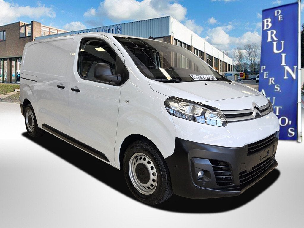 Citroën ë-Jumpy L2 50 kWh SNELLADER Airco Navi DAB+ Achter, Auto's, Bestelauto's, Gebruikt, Zwart, Citroën, Parkeersensor