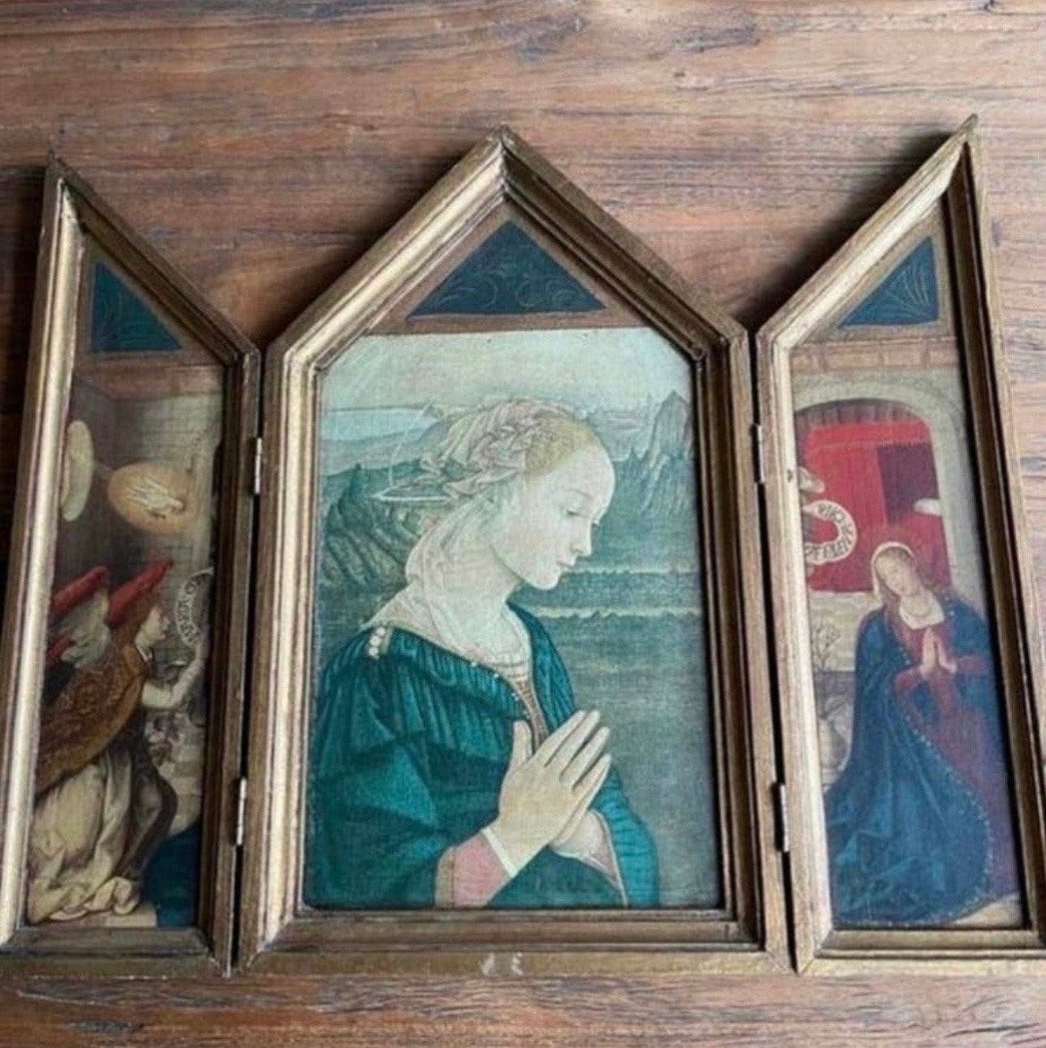 Antiek drieluik: Maria met engelen,, Antiek en Kunst, Kunst | Schilderijen | Klassiek, Paneel, Portret of Personen, Ophalen of Verzenden