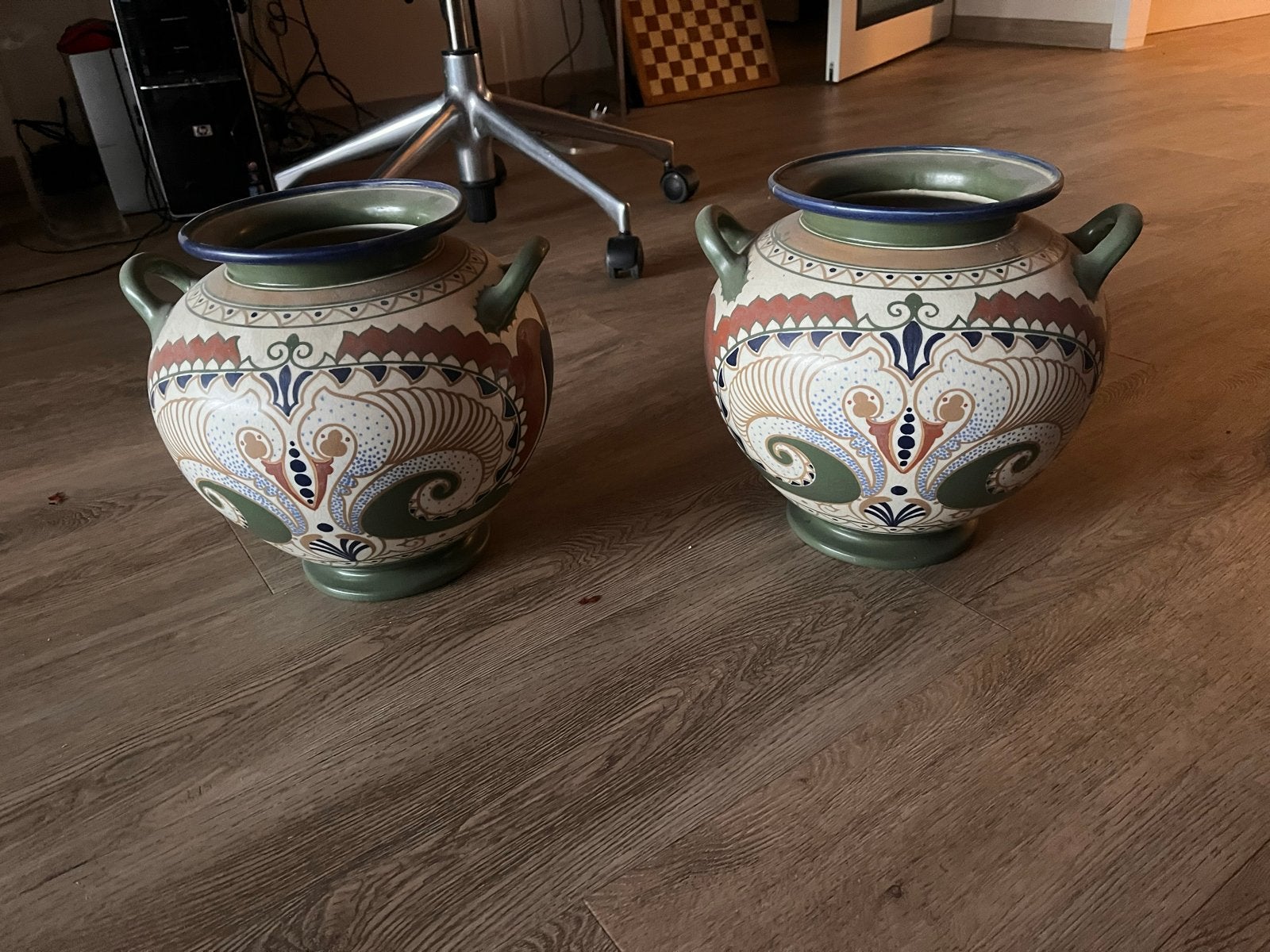 Set van 2 Marantha cachepots, model 138, Arnhemsche Fayencef, Antiek en Kunst, Ophalen of Verzenden