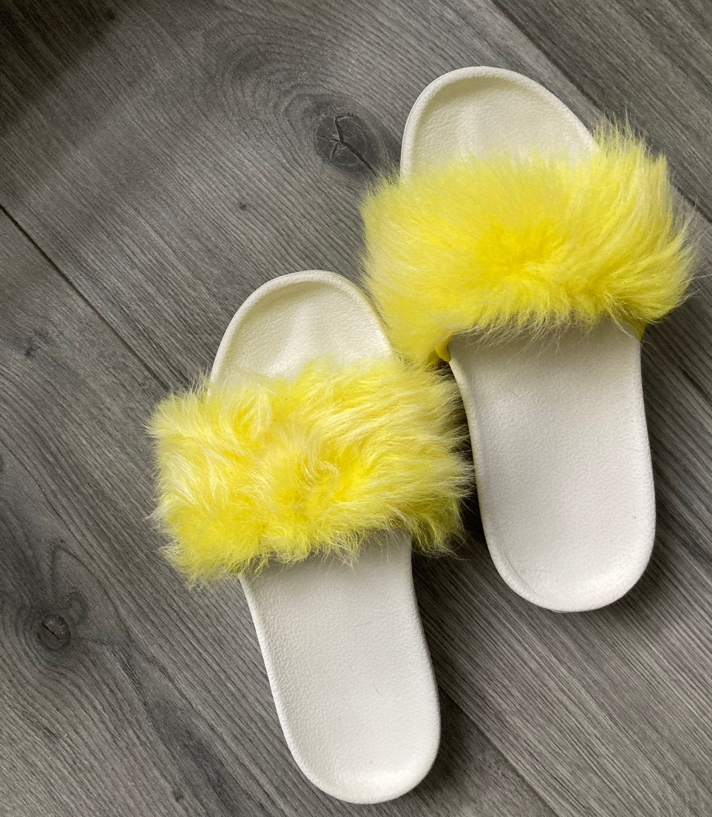 UGG slippers - maat 36, Meisje, Overige typen, Ophalen of Verzenden, Zo goed als nieuw