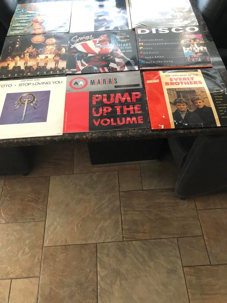 Node verkopen wij onze platen collectie 70 Elpees ook dubbel, Ophalen of Verzenden, Zo goed als nieuw, Pop, 12 inch